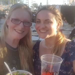 Meet your Posher, Caroline